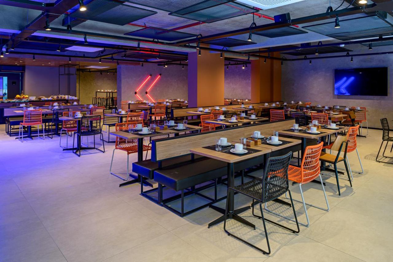 Ibis Budget Balneário Camboriú Zewnętrze zdjęcie