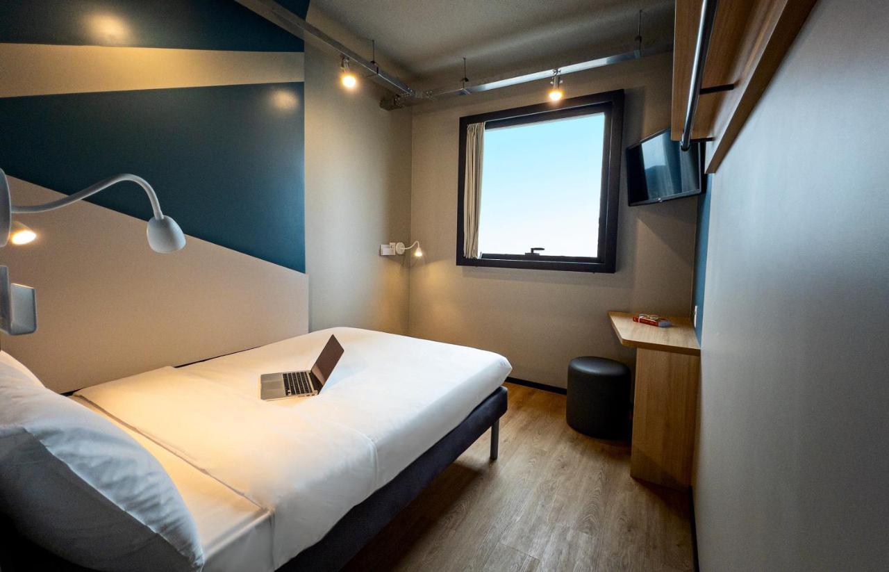 Ibis Budget Balneário Camboriú Zewnętrze zdjęcie