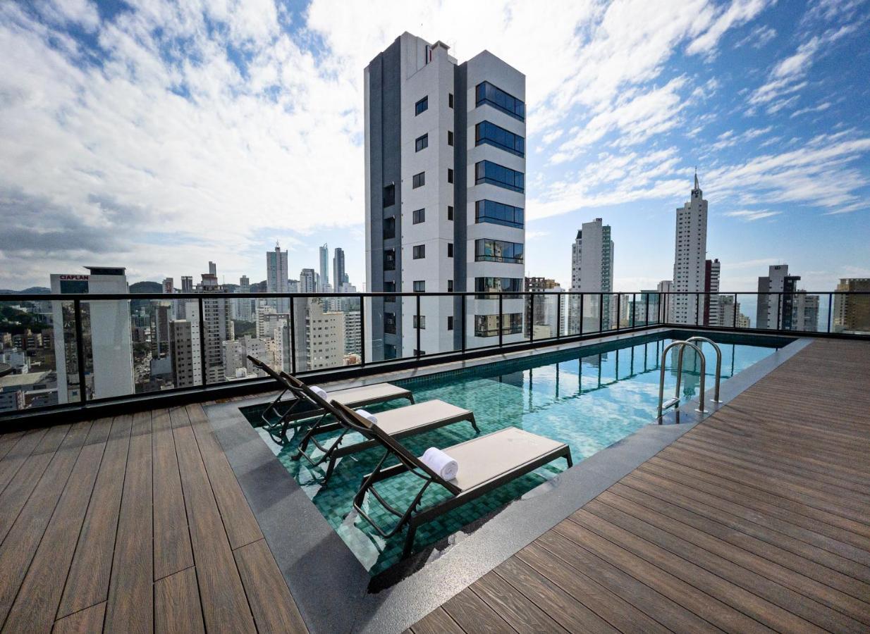 Ibis Budget Balneário Camboriú Zewnętrze zdjęcie