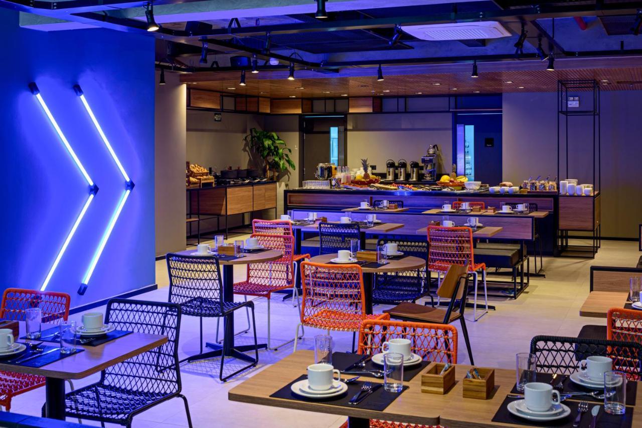 Ibis Budget Balneário Camboriú Zewnętrze zdjęcie
