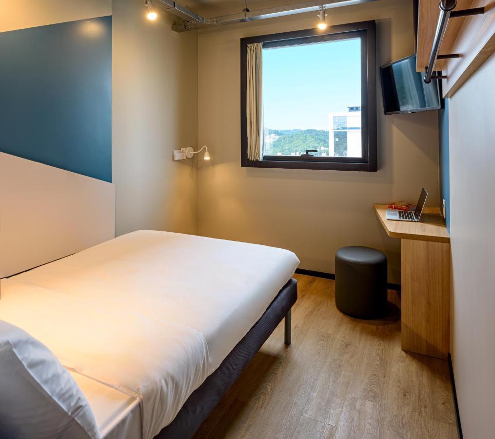 Ibis Budget Balneário Camboriú Zewnętrze zdjęcie